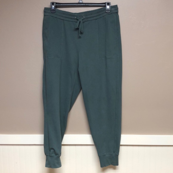 Barefoot Dreams NWOT green drawstring pants - Picture 1 of 6